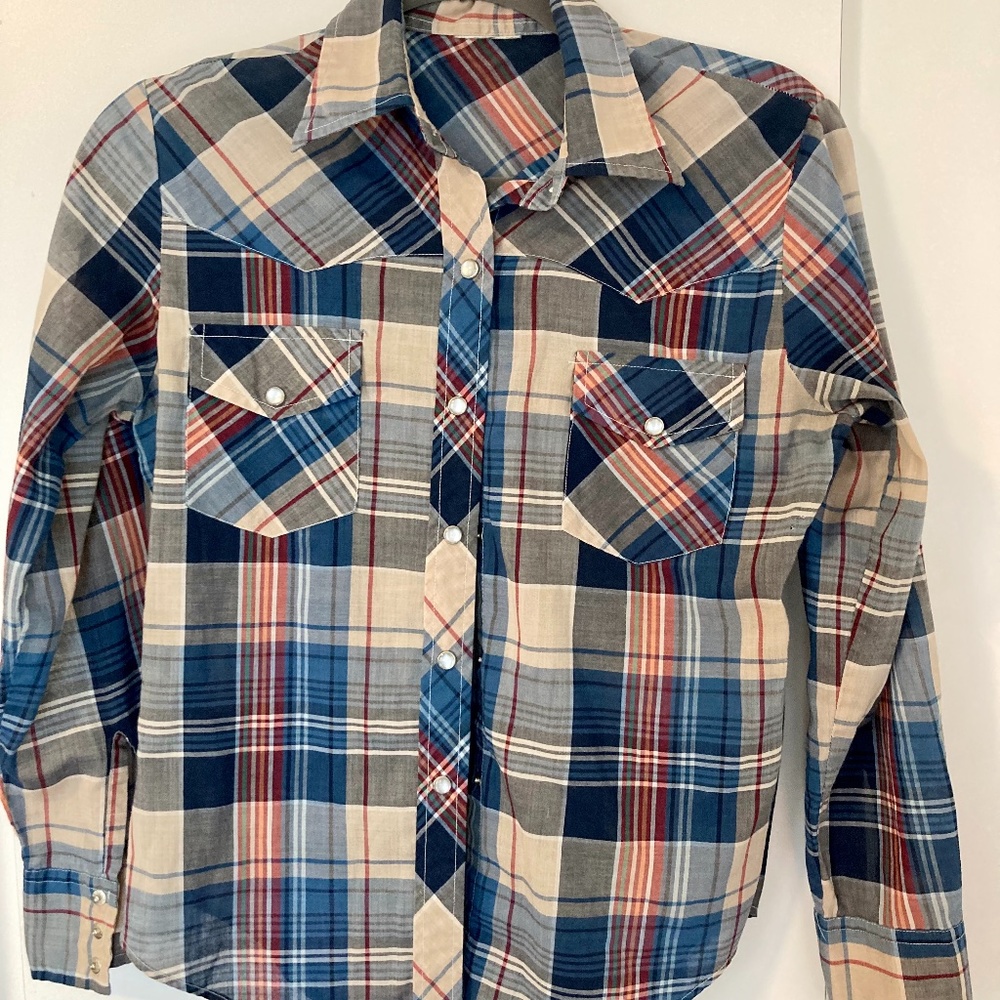 Vintage western button up with pearl snaps